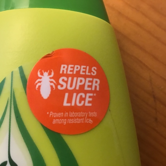 Lice Shield Shampoo & Conditioner in 1 - Picture 3 of 6